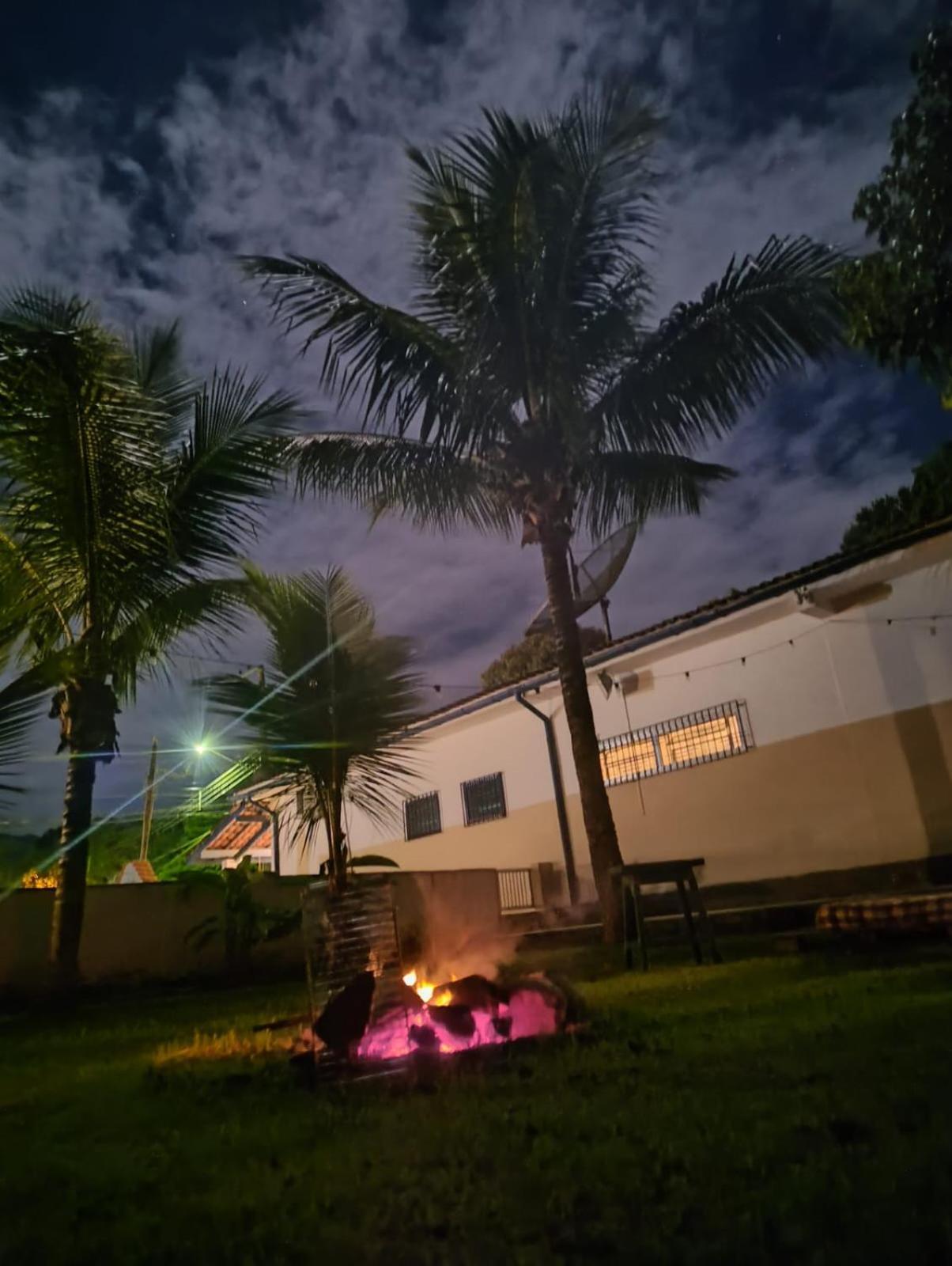 Casa Com Quadra De Areia Boraceia Sao Sebastiao Villa Exterior photo